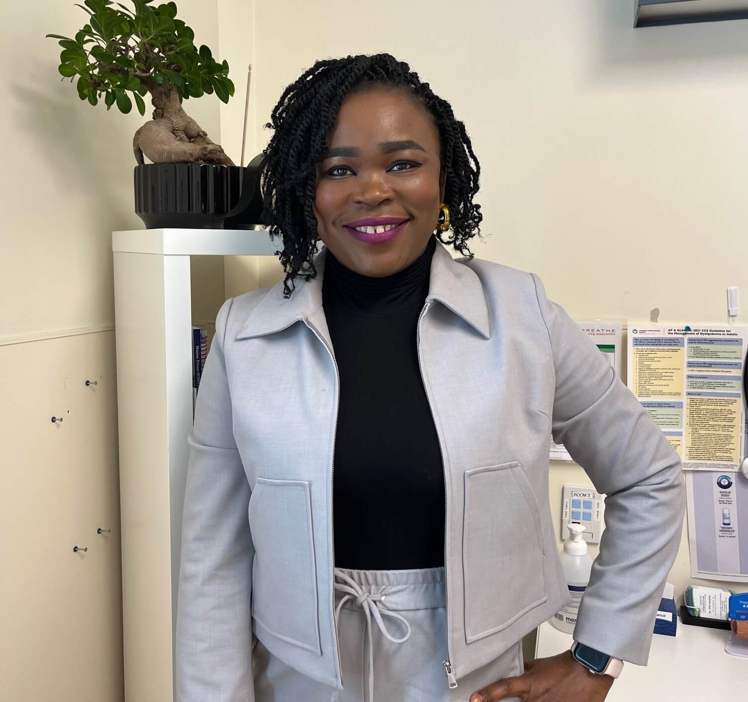 Dr. Teye Umanah